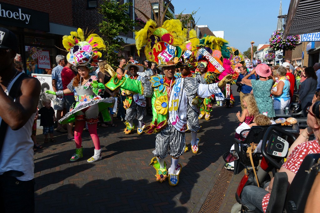 ../Images/Zomercarnaval Noordwijkerhout 2016 041.jpg